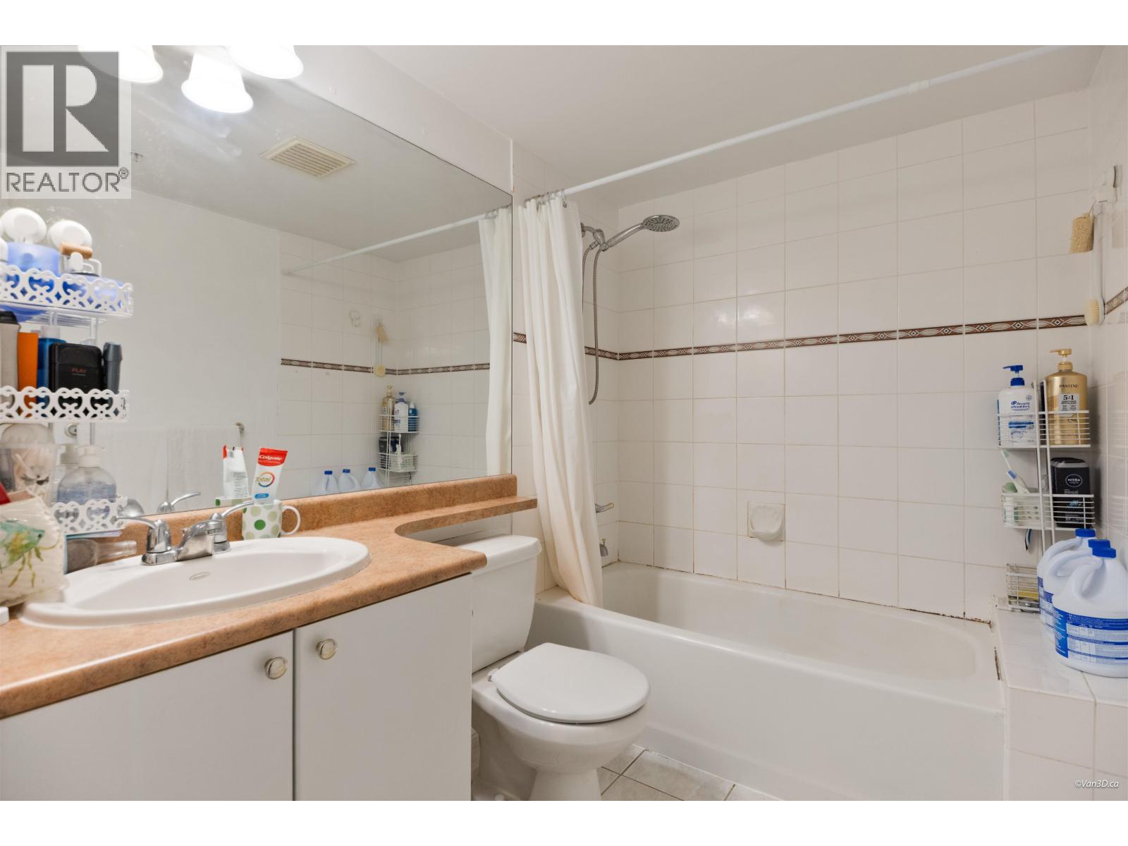 801 8171 Saba Road Property Photo 13