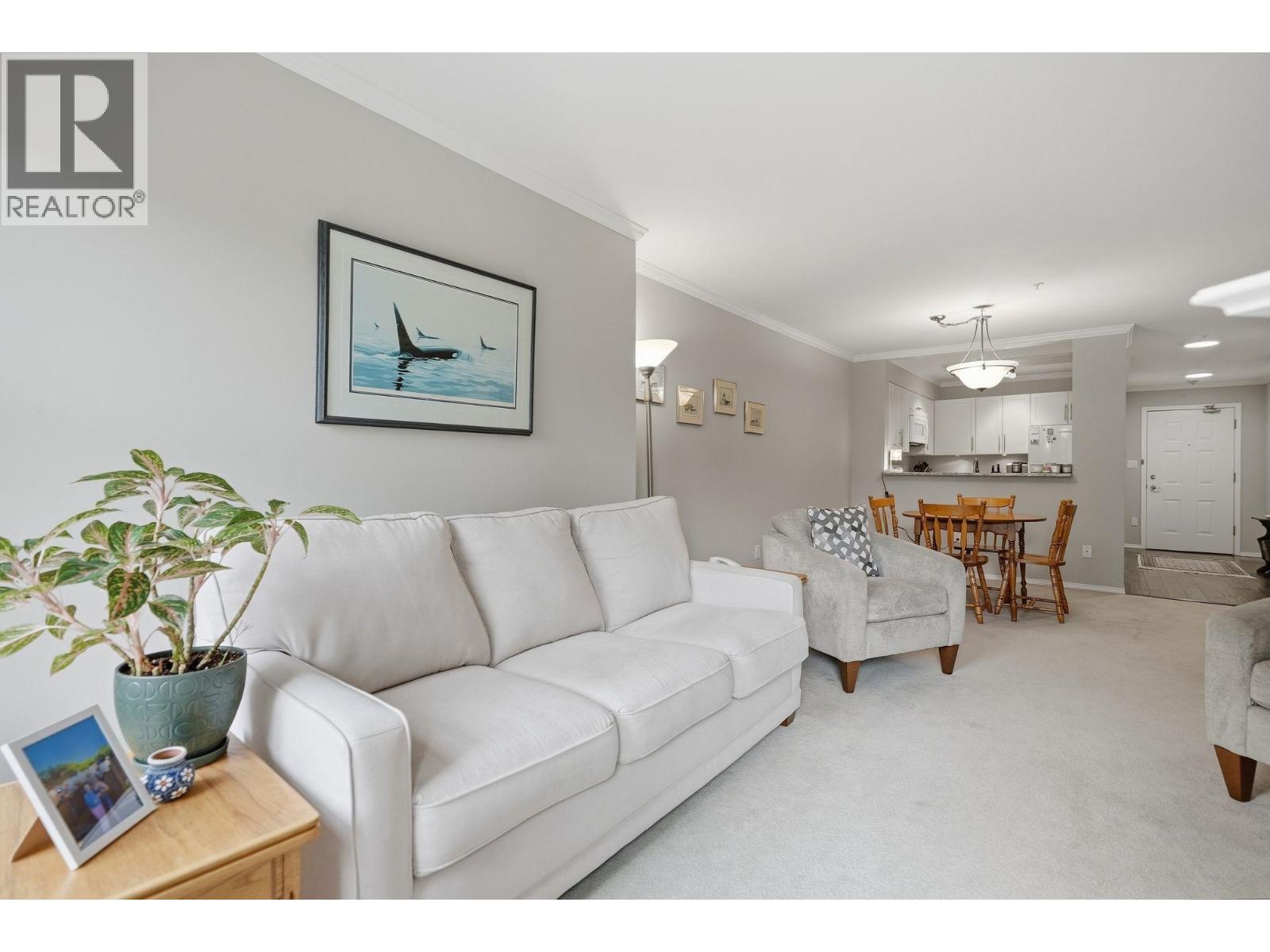 106 1172 55 Street Property Photo 14