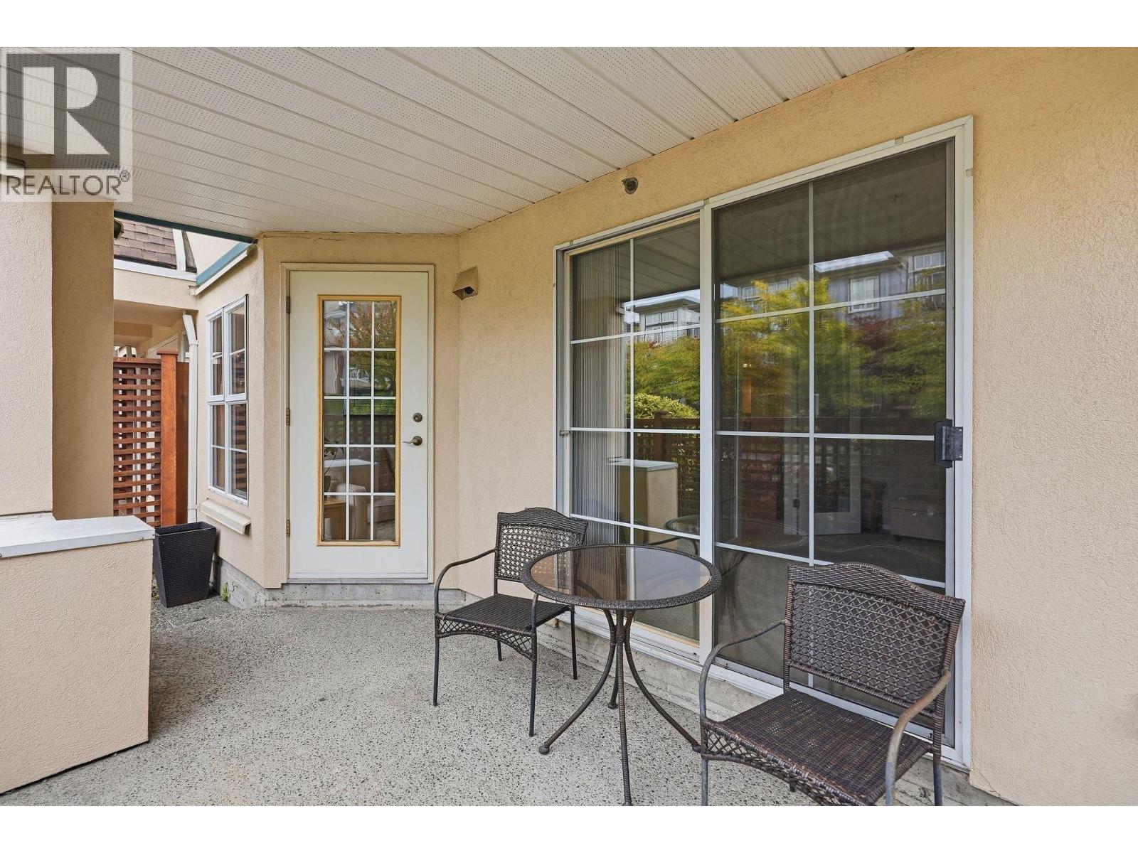 106 1172 55 Street Property Photo 16