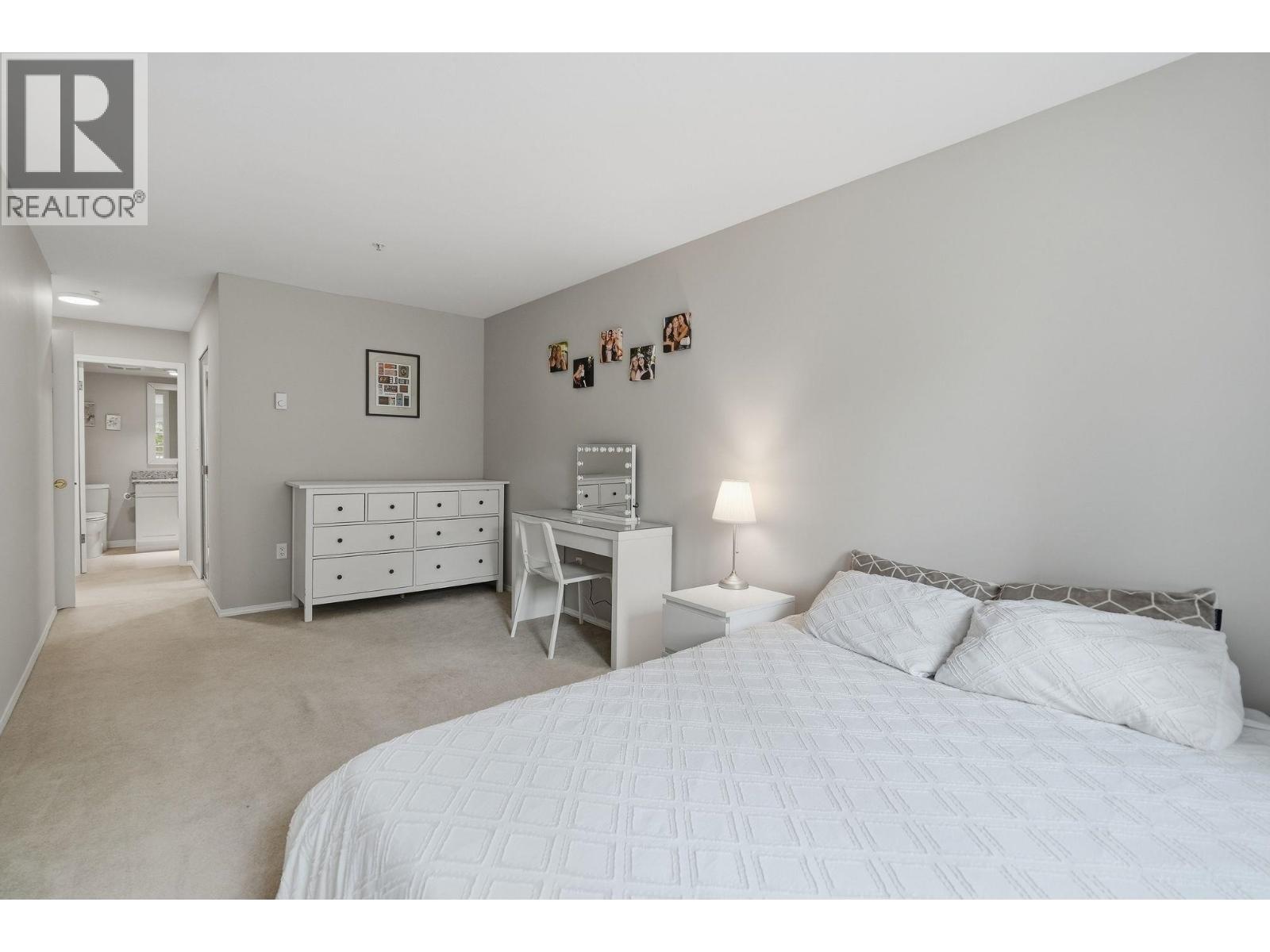 106 1172 55 Street Property Photo 24