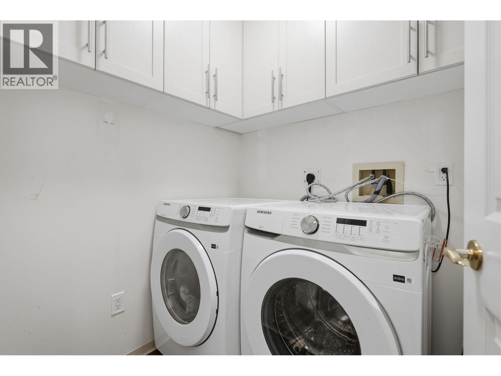 106 1172 55 Street Property Photo 29