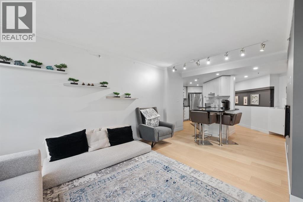 70x 1050 Burrard Street Property Photo 5