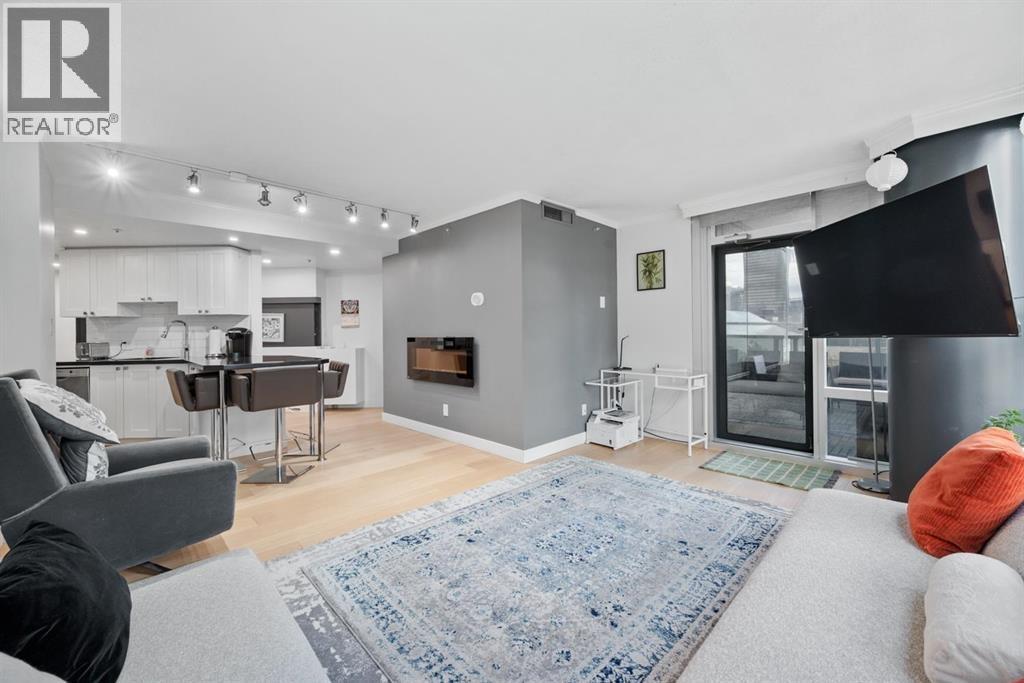 70x 1050 Burrard Street Property Photo 6
