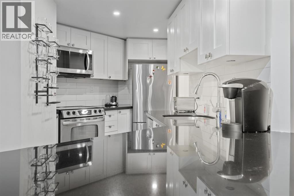 70x 1050 Burrard Street Property Photo 10
