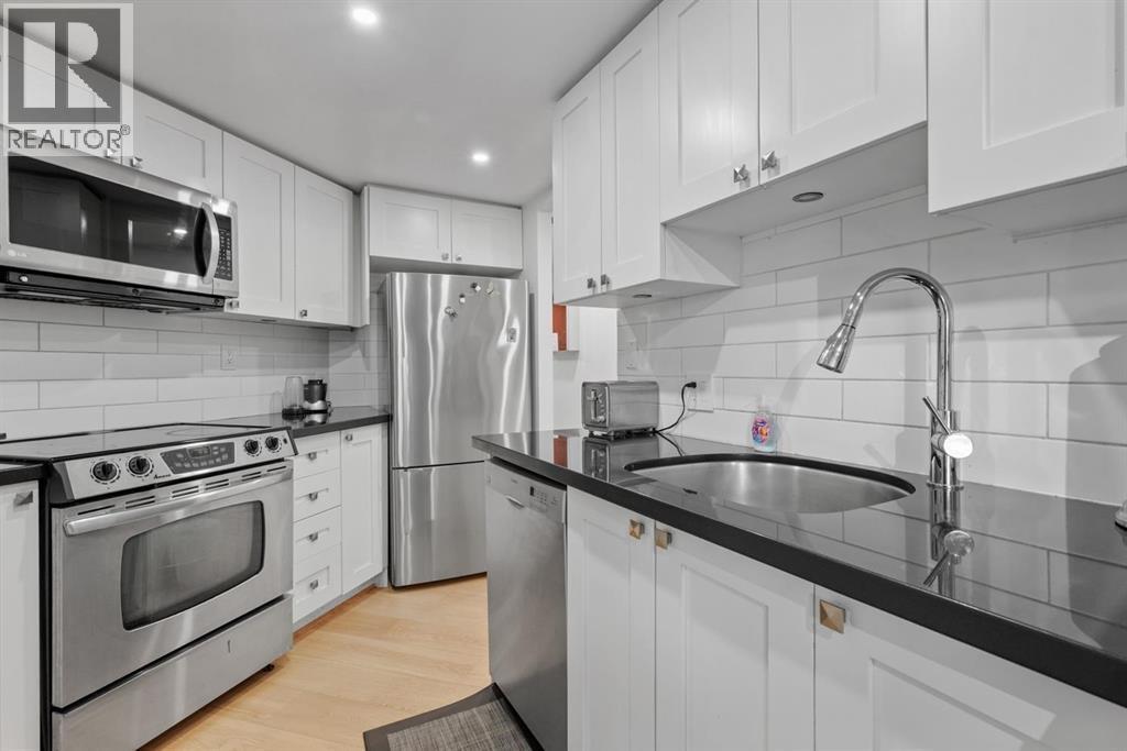 70x 1050 Burrard Street Property Photo 11
