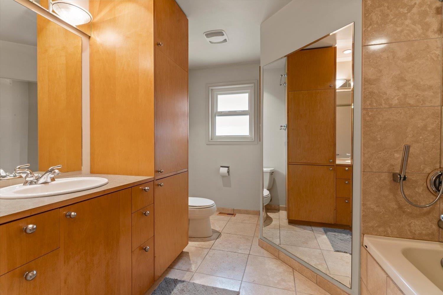 2629 Sunnyside Crescent Property Photo 22