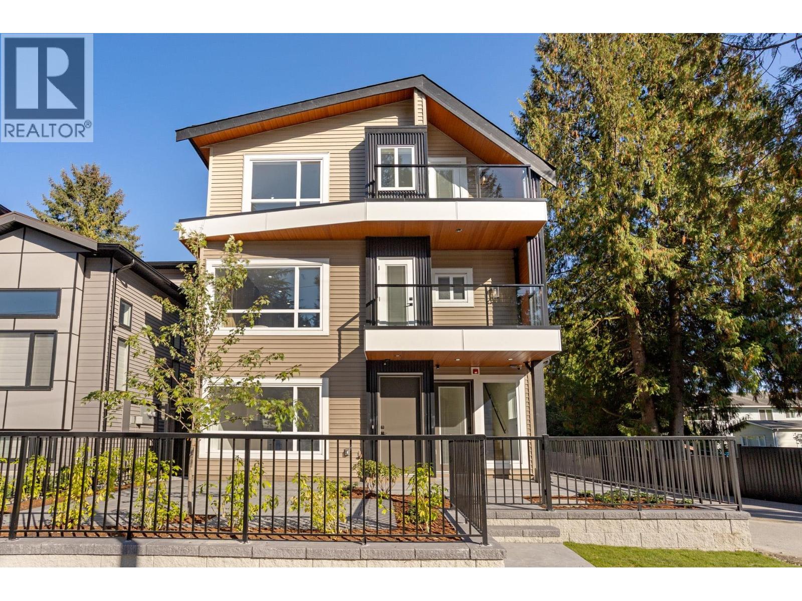 101 3532 Hastings Street Property Photo 1