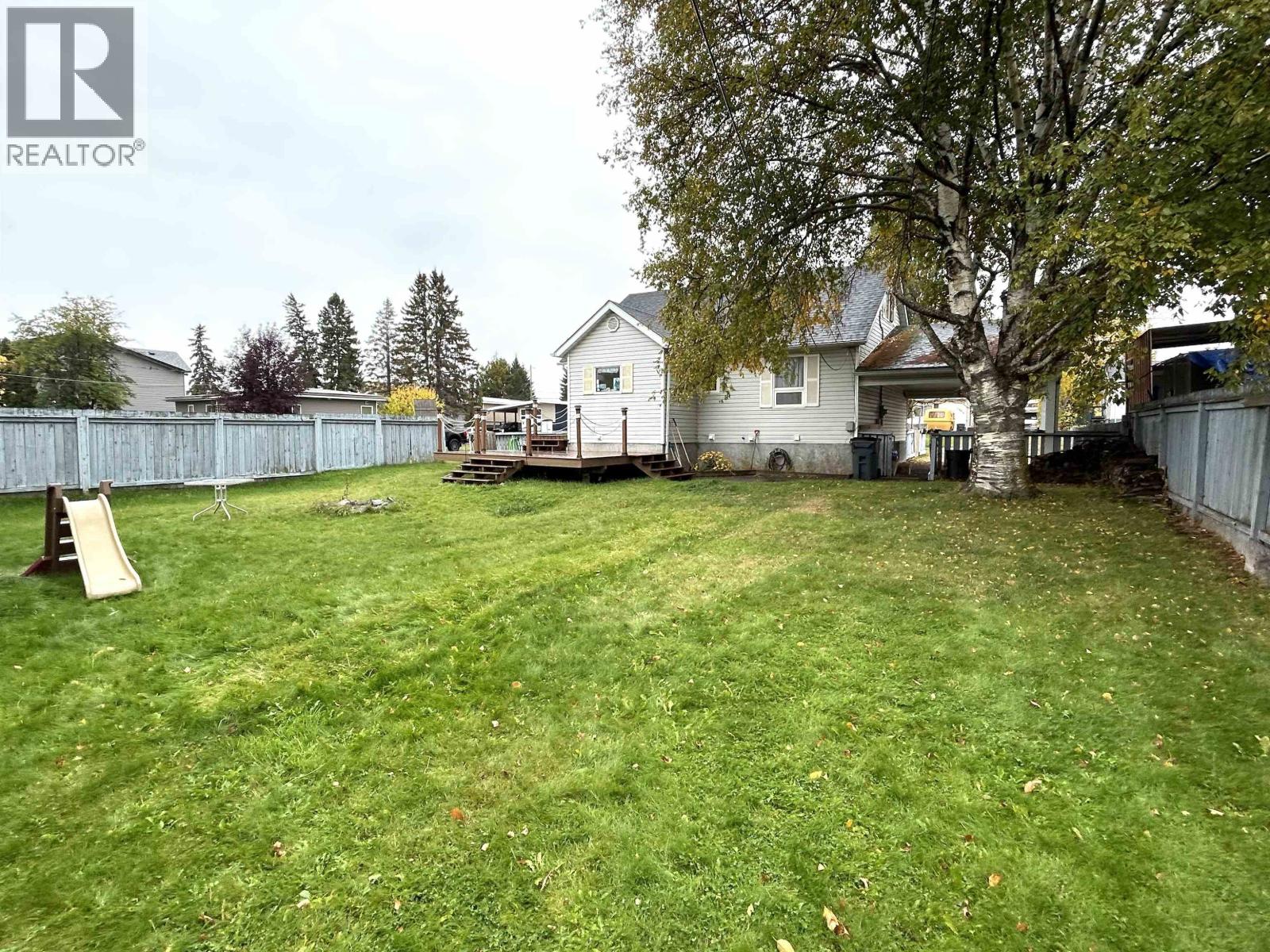 1880 Juniper Street Property Photo 5