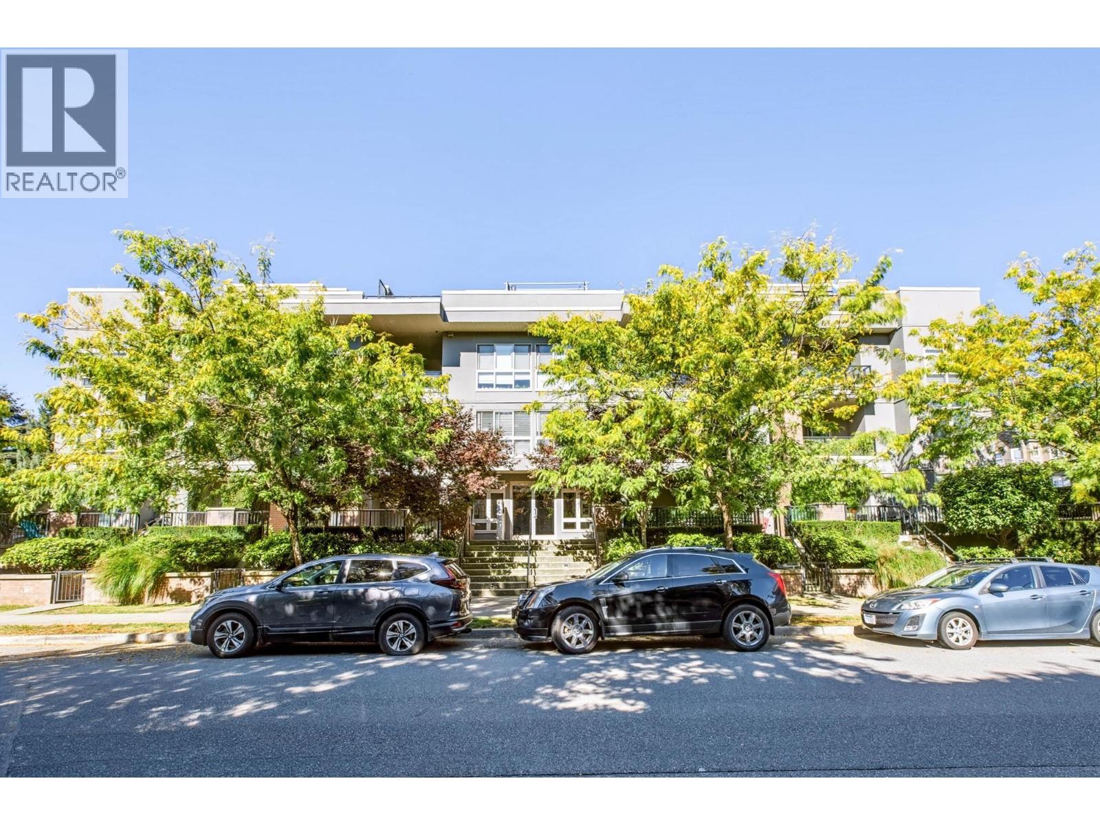 210 2349 Welcher Avenue Property Photo 1