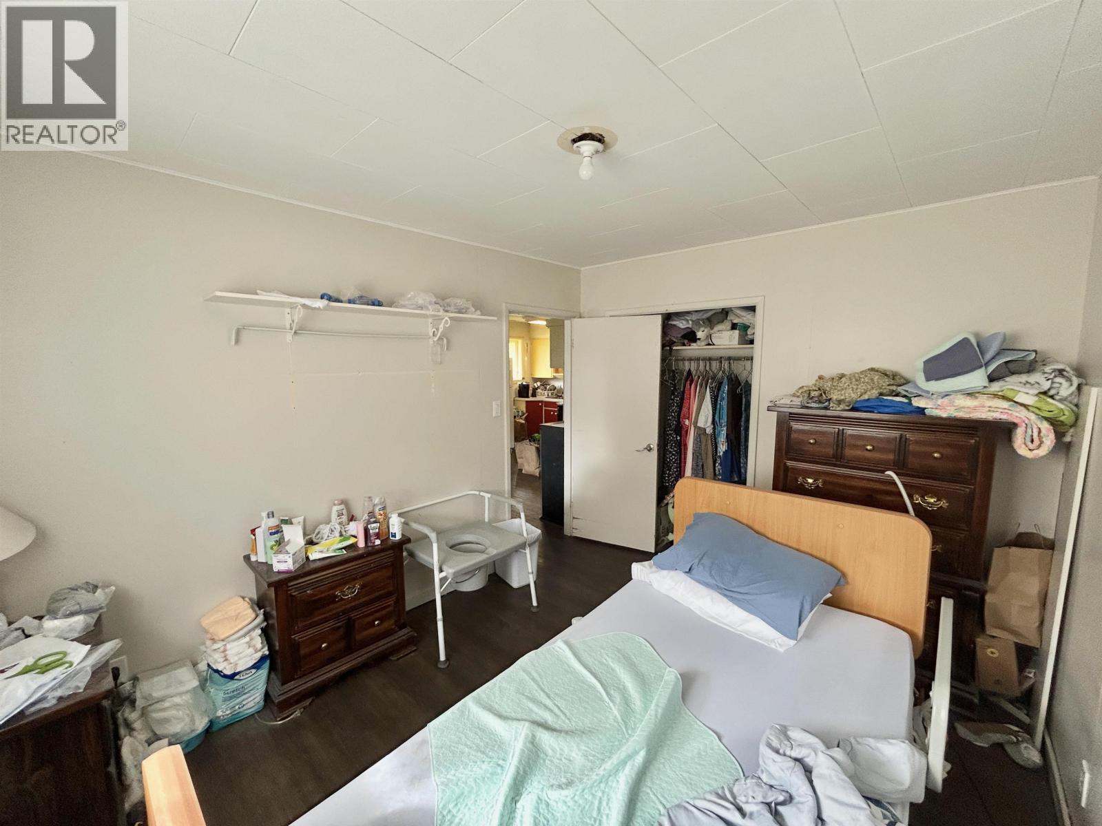 491-497 Webster Avenue Property Photo 22
