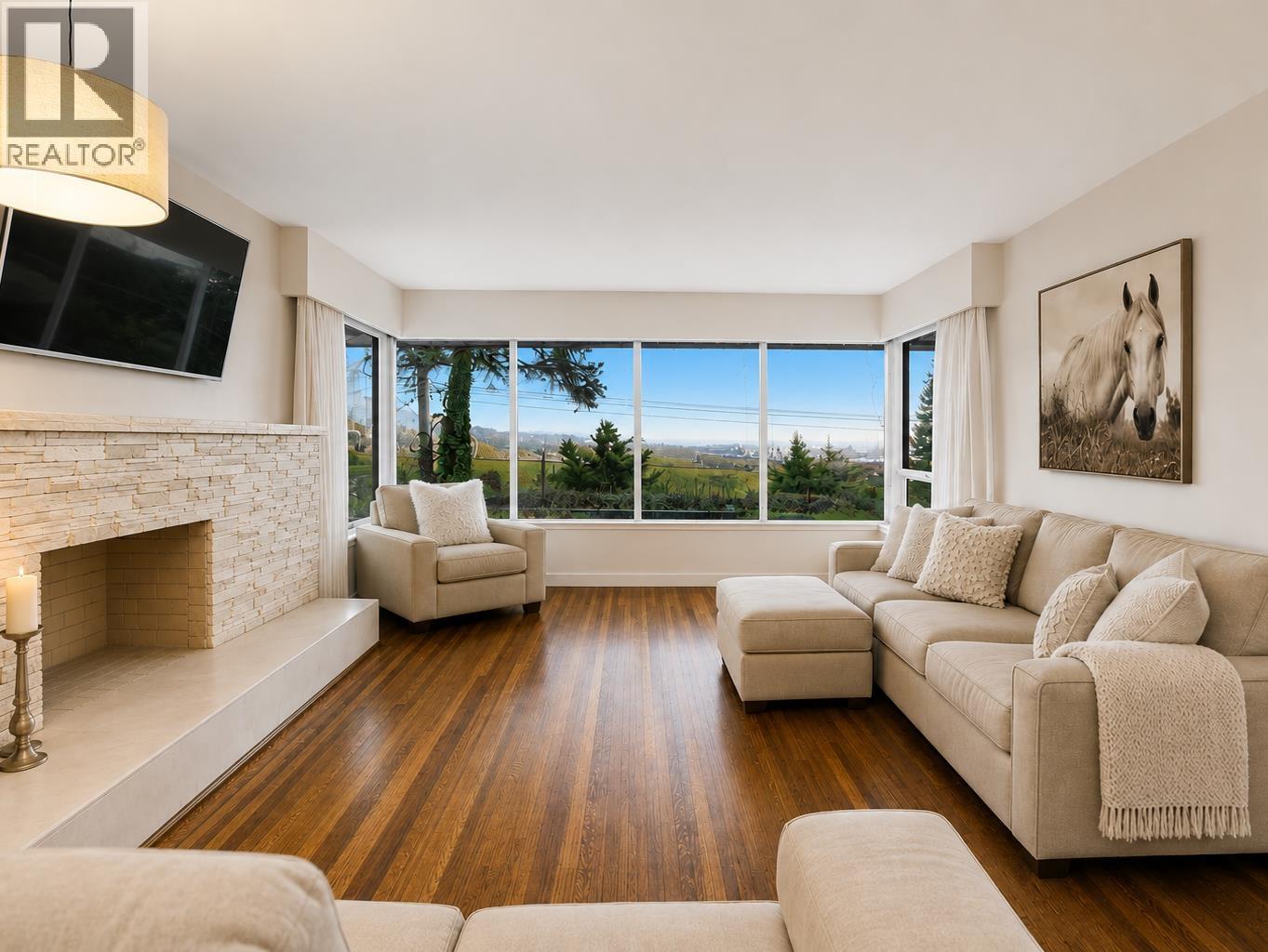 68 Bonnymuir Drive Property Photo 8