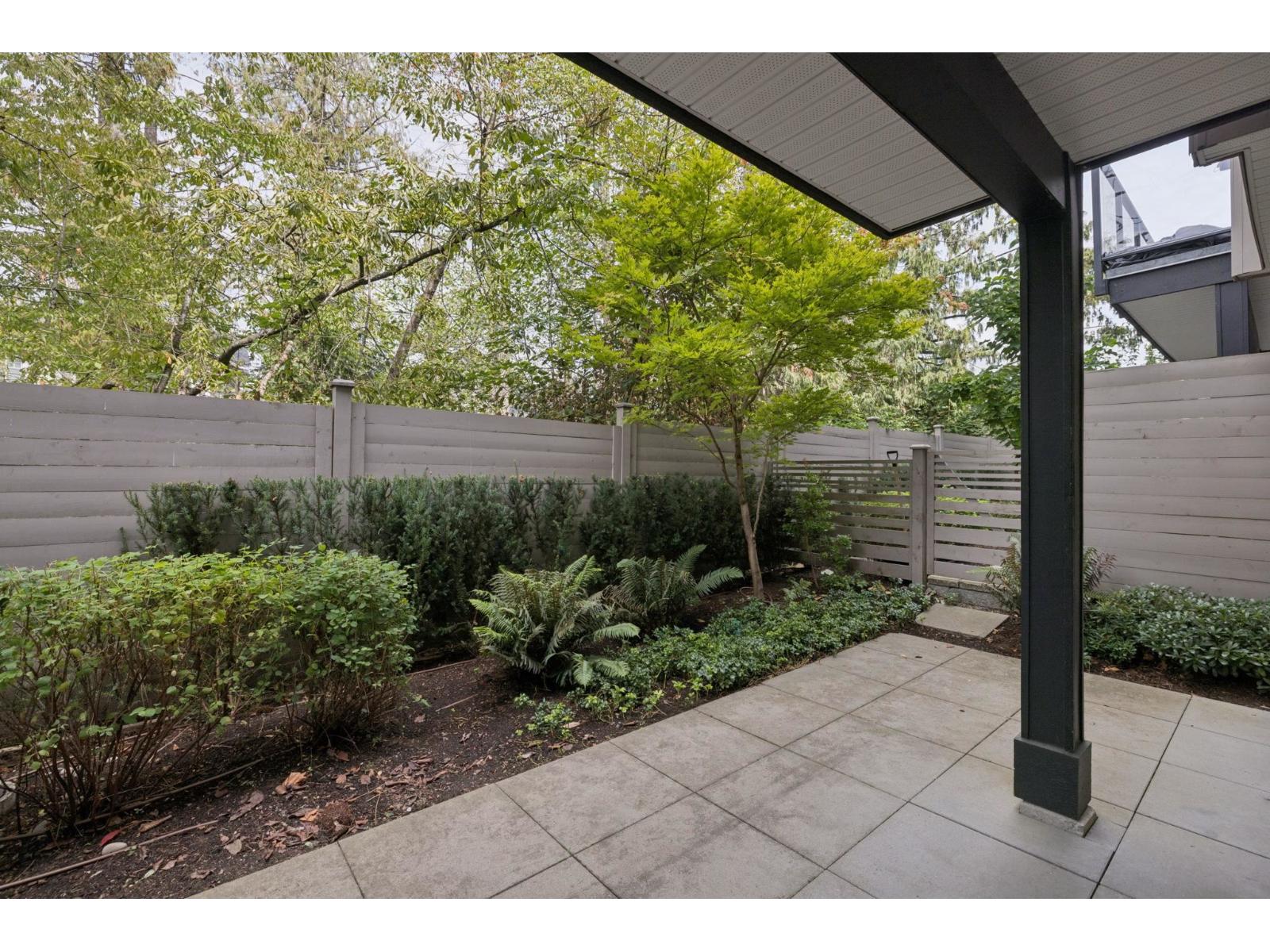 26 7670 207 Street Property Photo 34