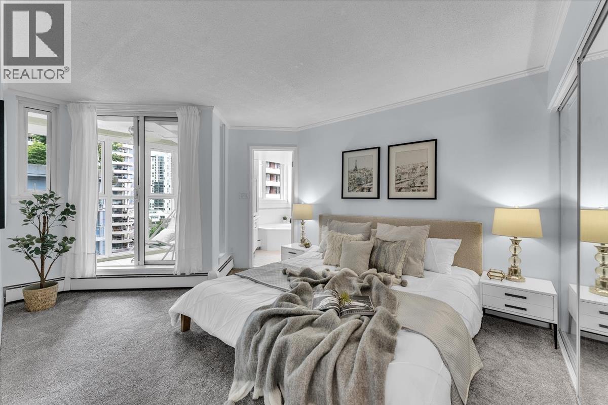 701 1010 Burnaby Street Property Photo 13