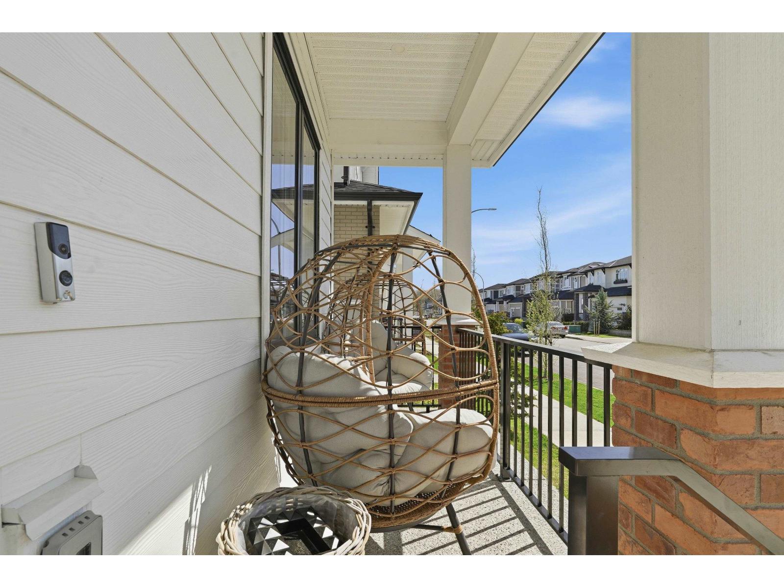 19619 75 Avenue Property Photo 40