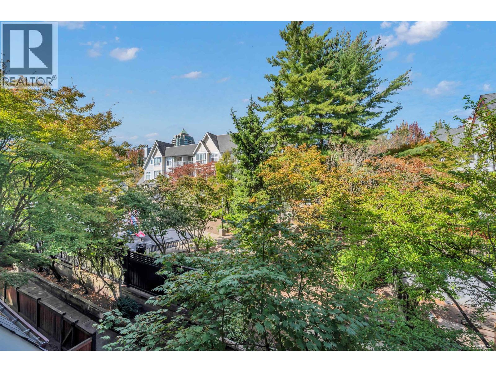 306 6833 Village Grn Property Photo 20