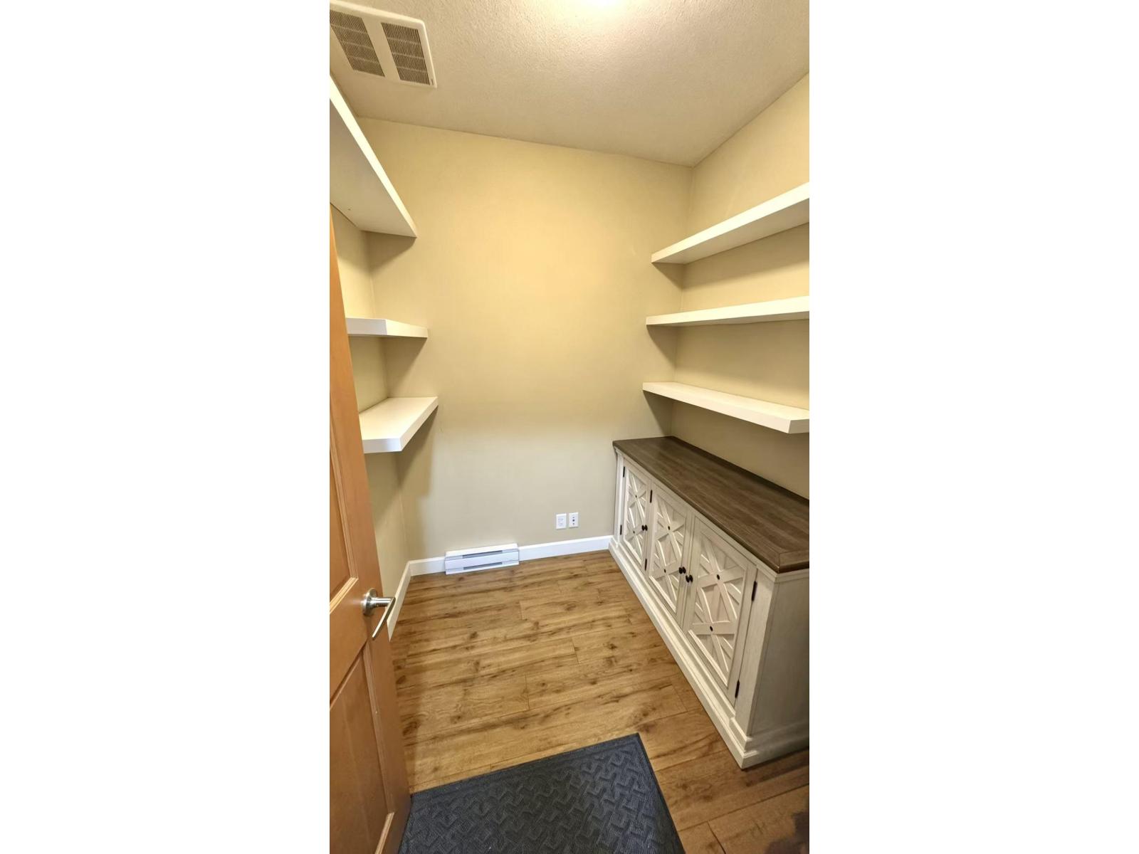 405 8067 207 Street Property Photo 14