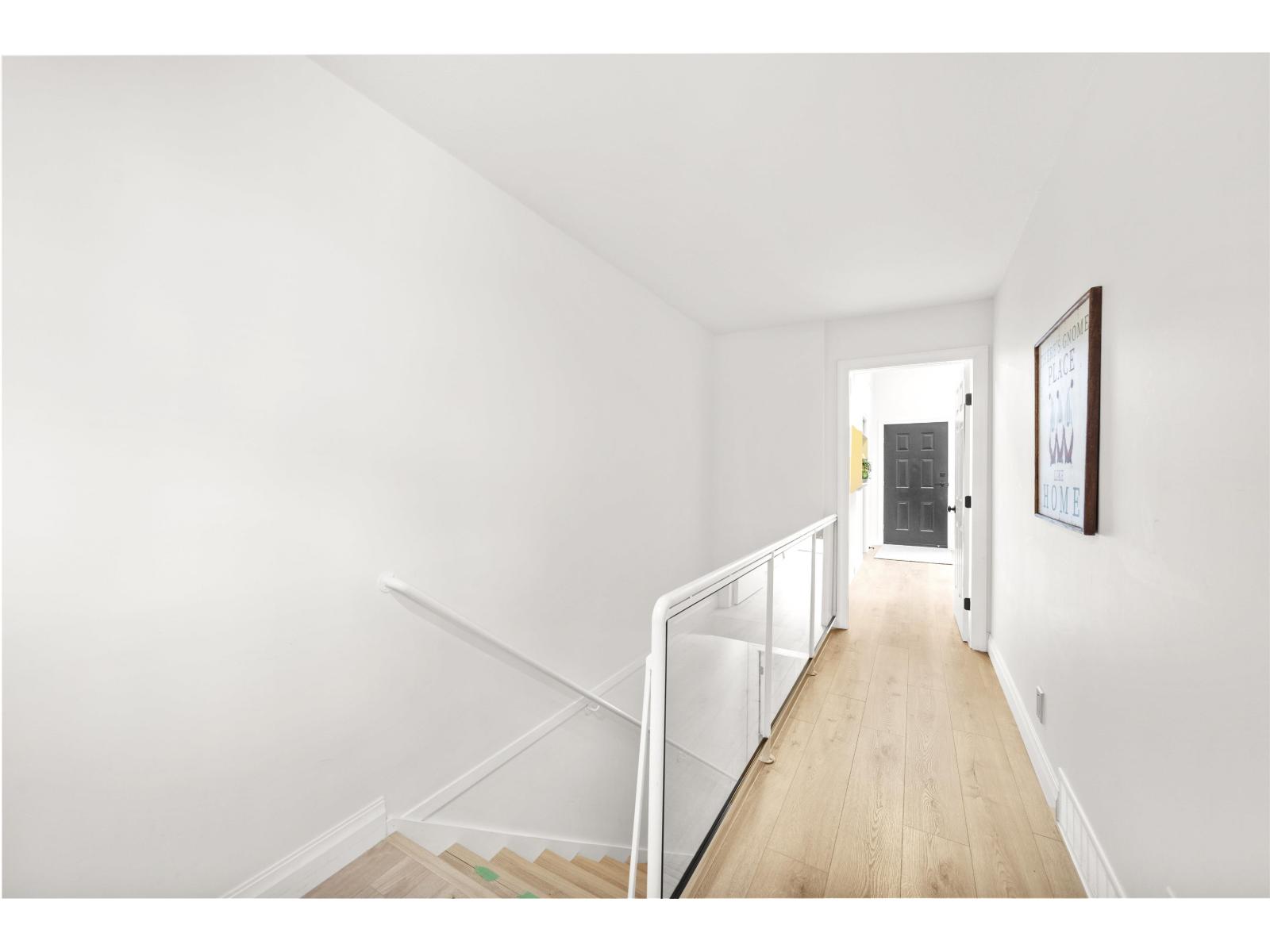 16071 8 Avenue Property Photo 24