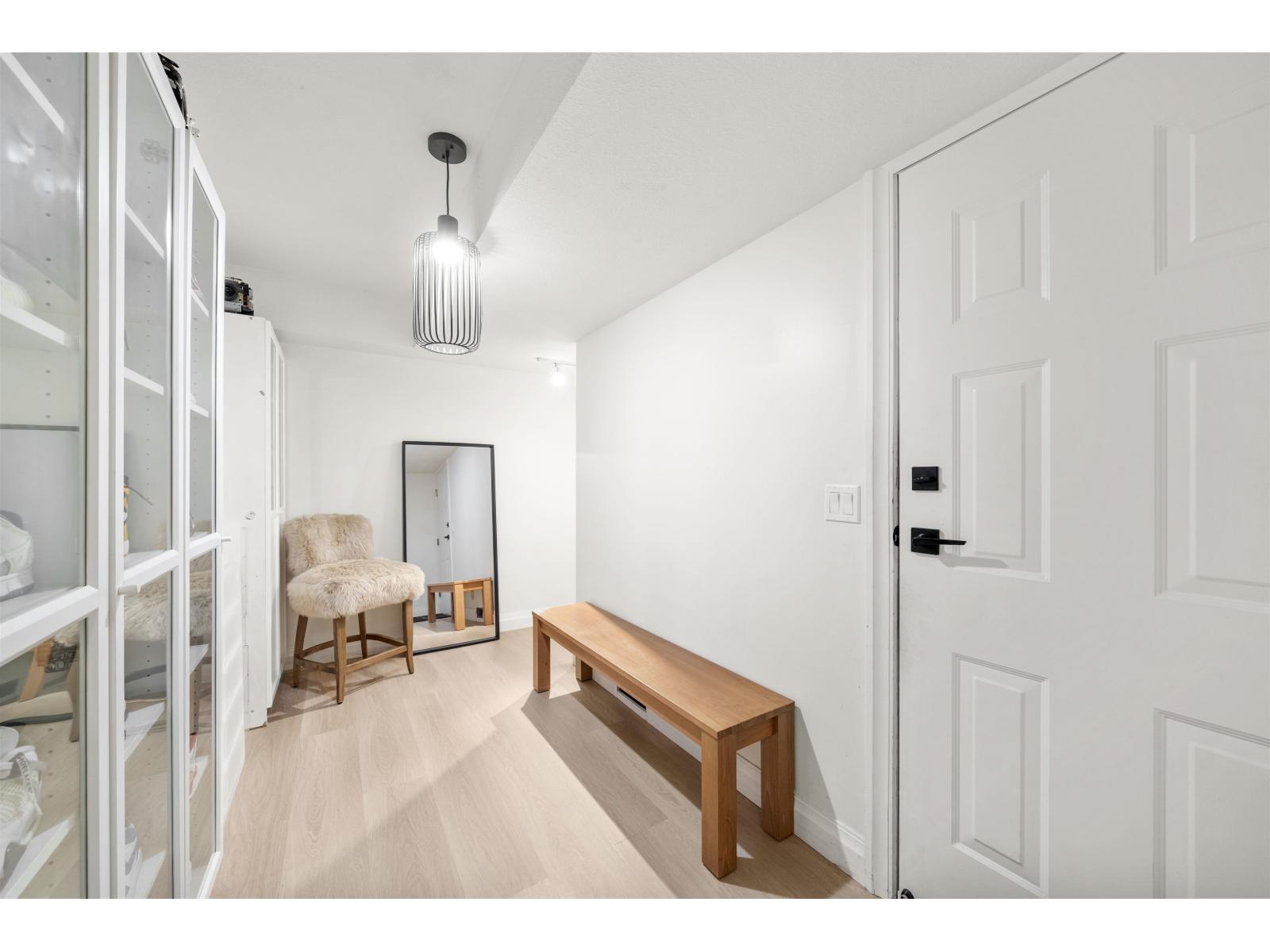 16071 8 Avenue Property Photo 25
