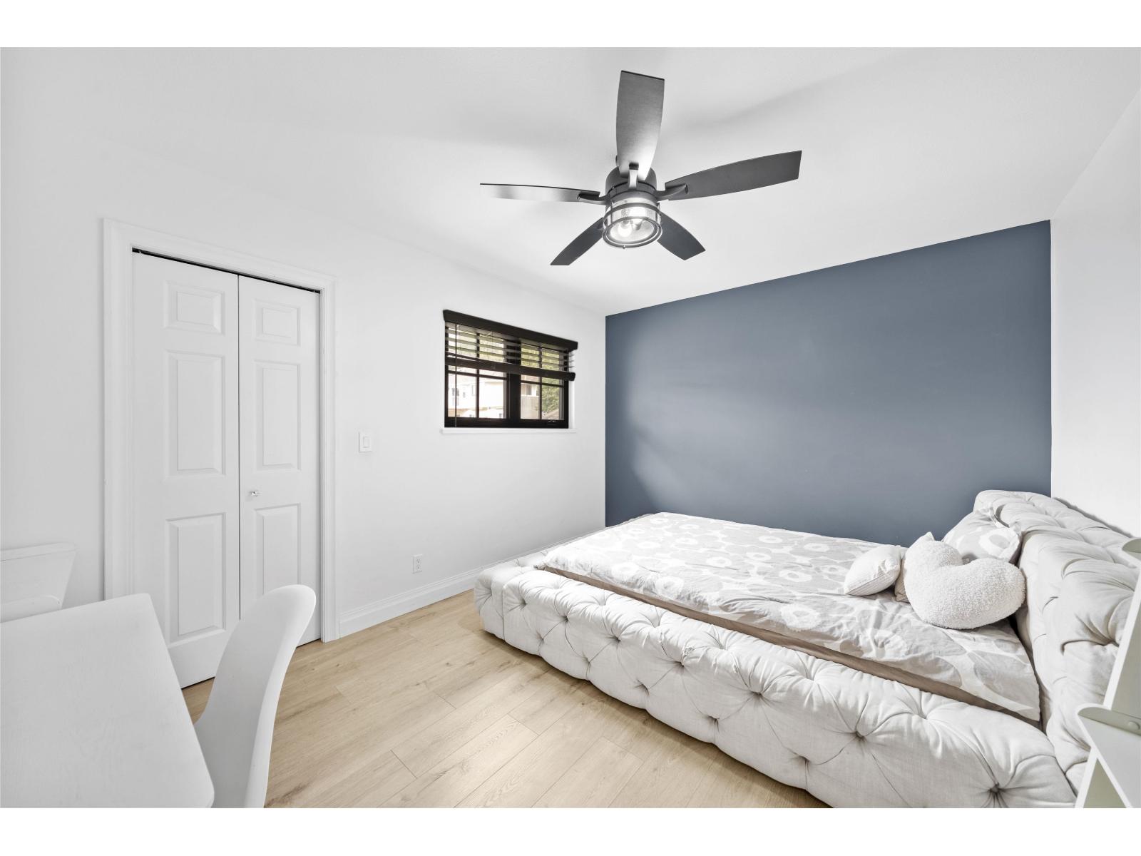 16071 8 Avenue Property Photo 32