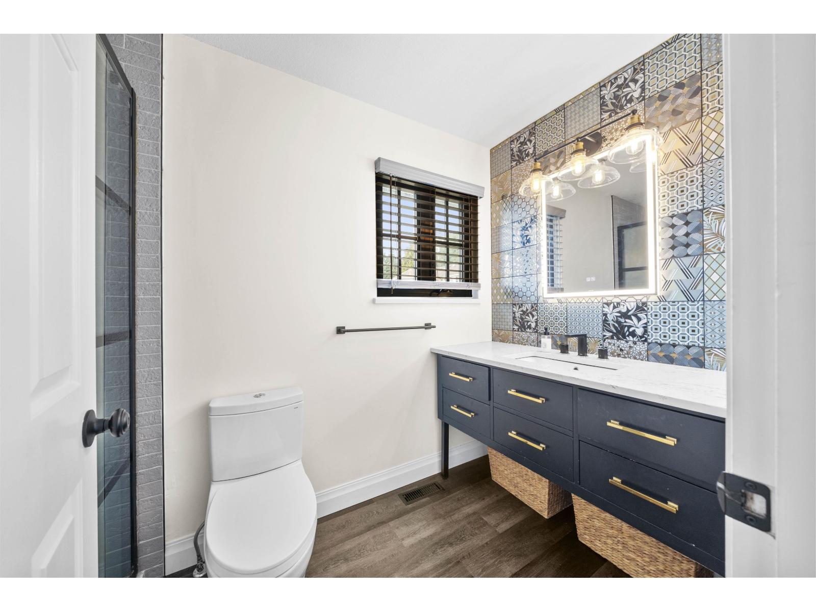 16071 8 Avenue Property Photo 33