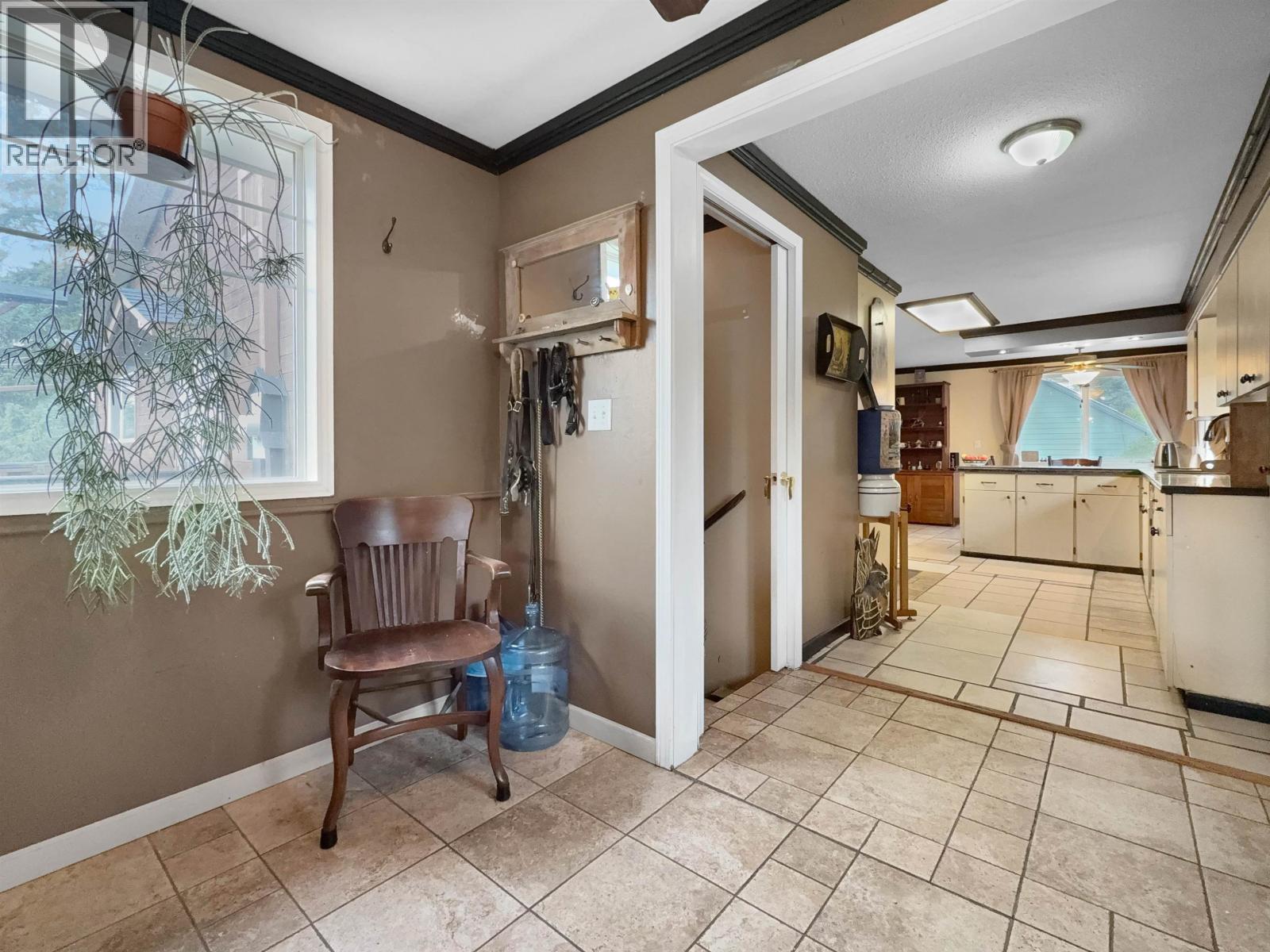 4832 Clarke Avenue Property Photo 7