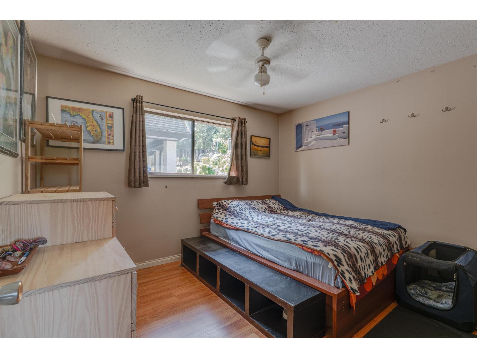 11546 Surrey Road Property Photo 12