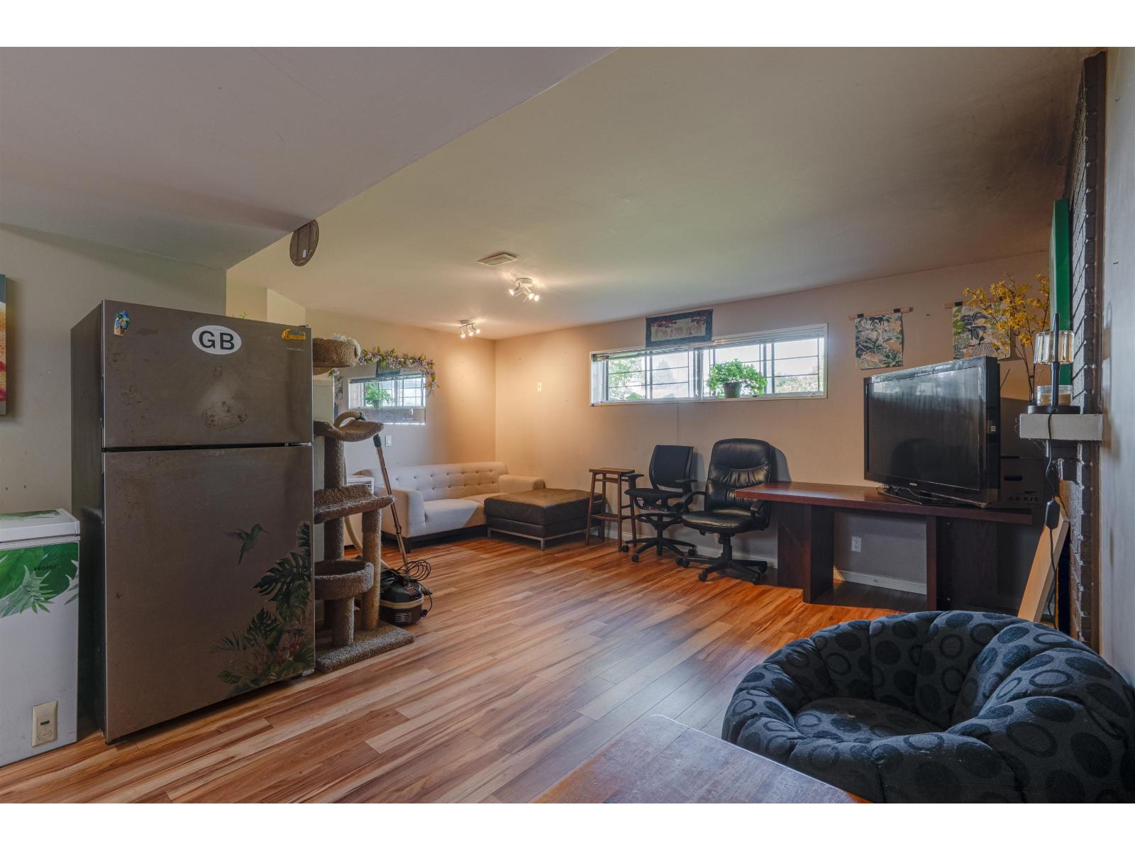 11546 Surrey Road Property Photo 16