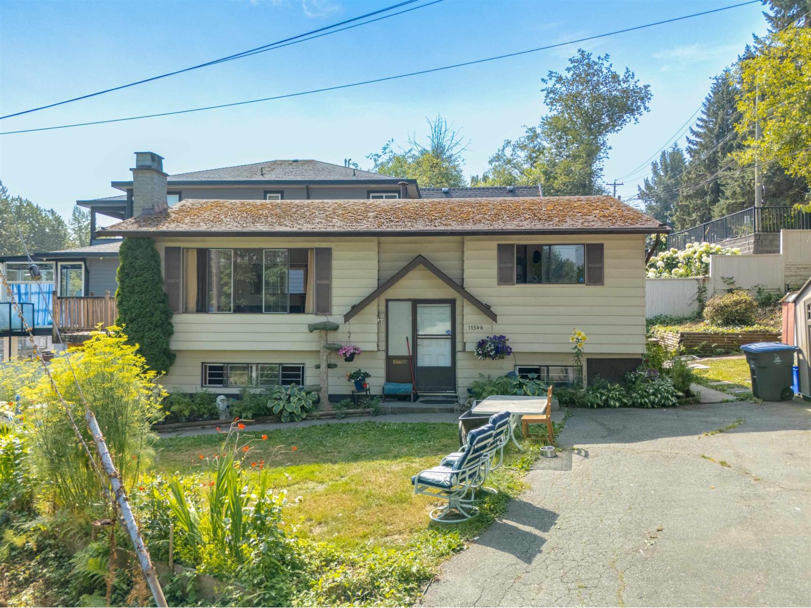 11546 Surrey Road Property Photo 22