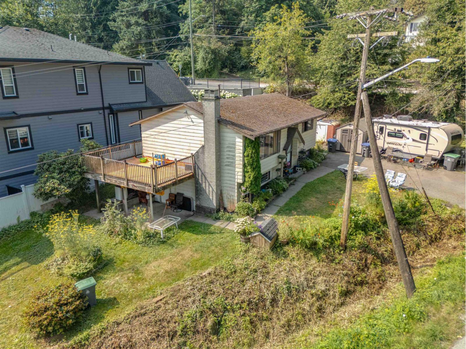 11546 Surrey Road Property Photo 26