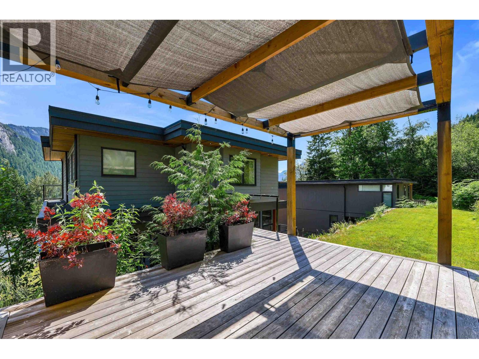 2237 Windsail Place Property Photo 16