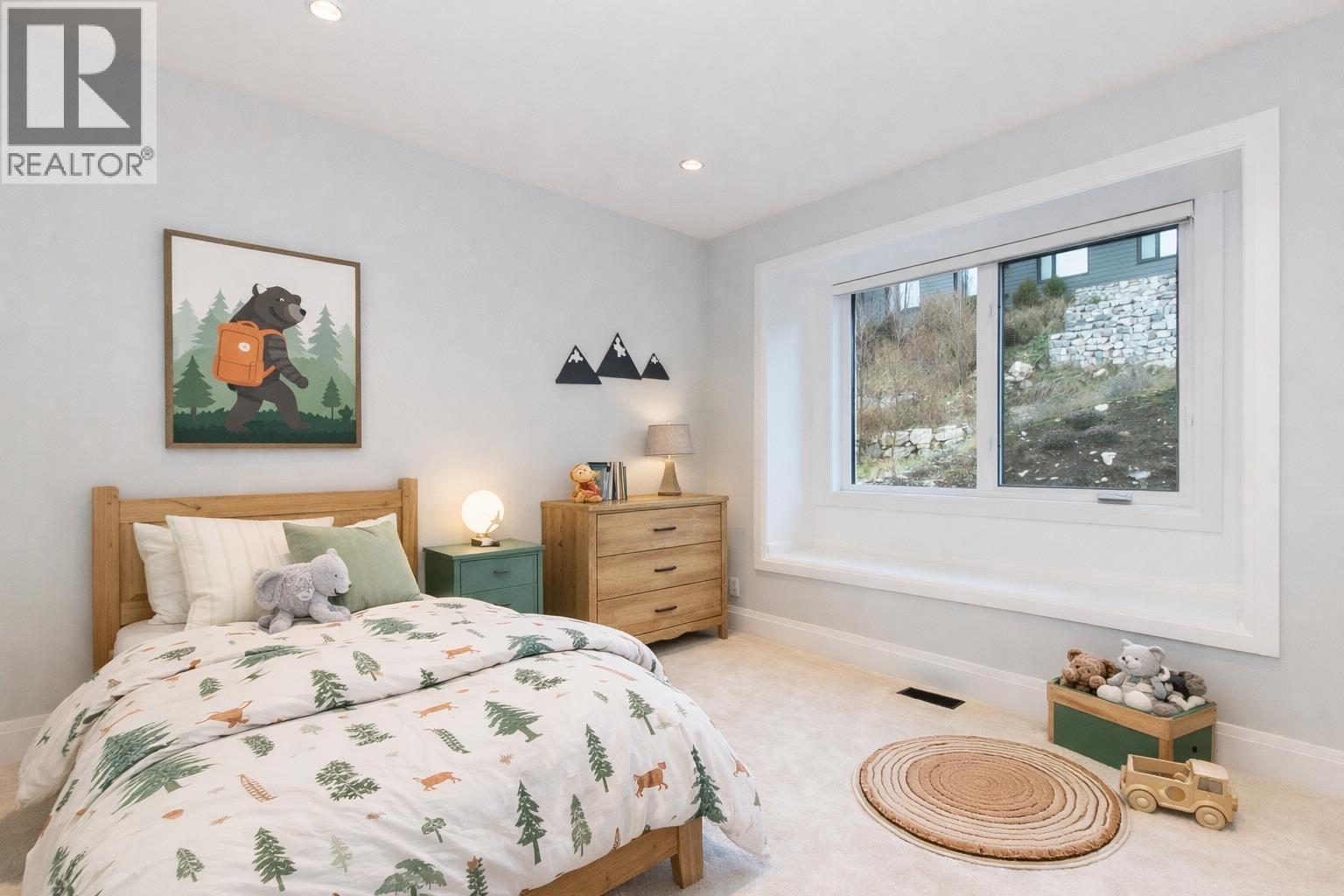 2237 Windsail Place Property Photo 17