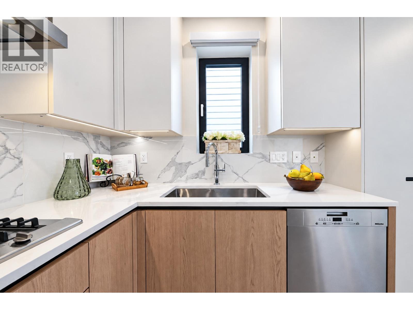 1 7881 Birch Street Property Photo 7