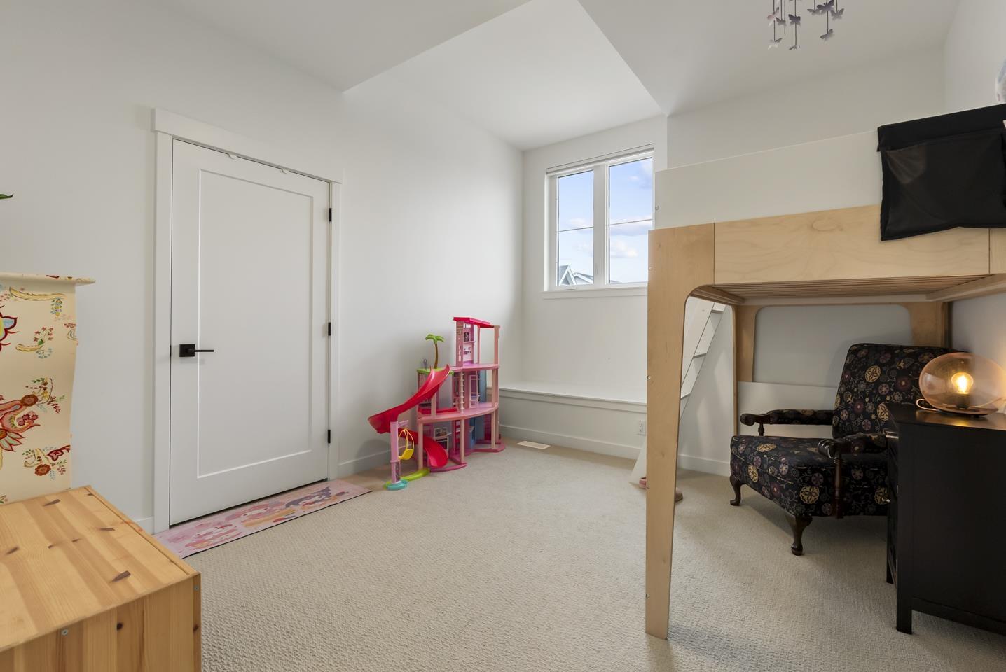 7567 196a Street Property Photo 17