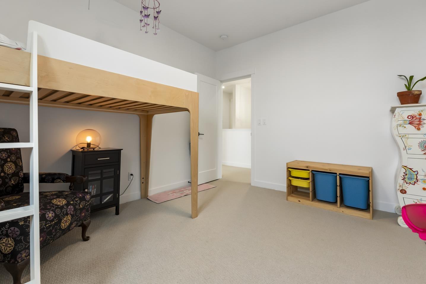 7567 196a Street Property Photo 18