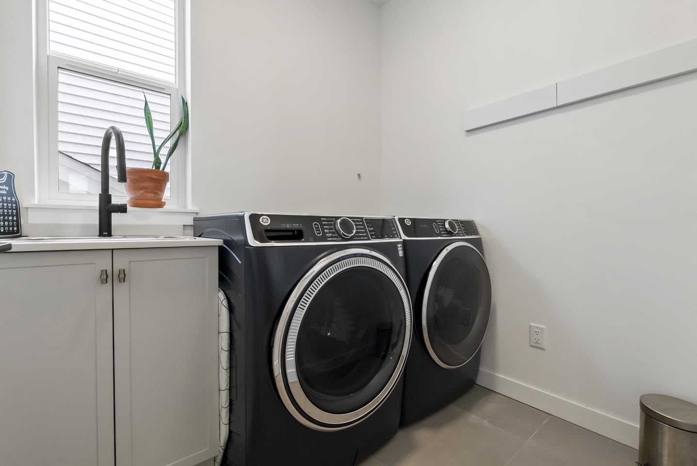 7567 196a Street Property Photo 25