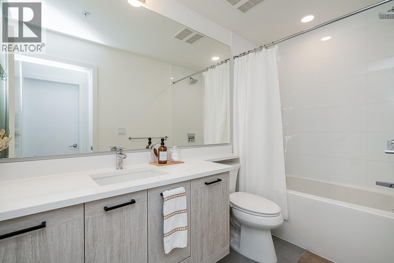 303 7579 16th Street Property Photo 15