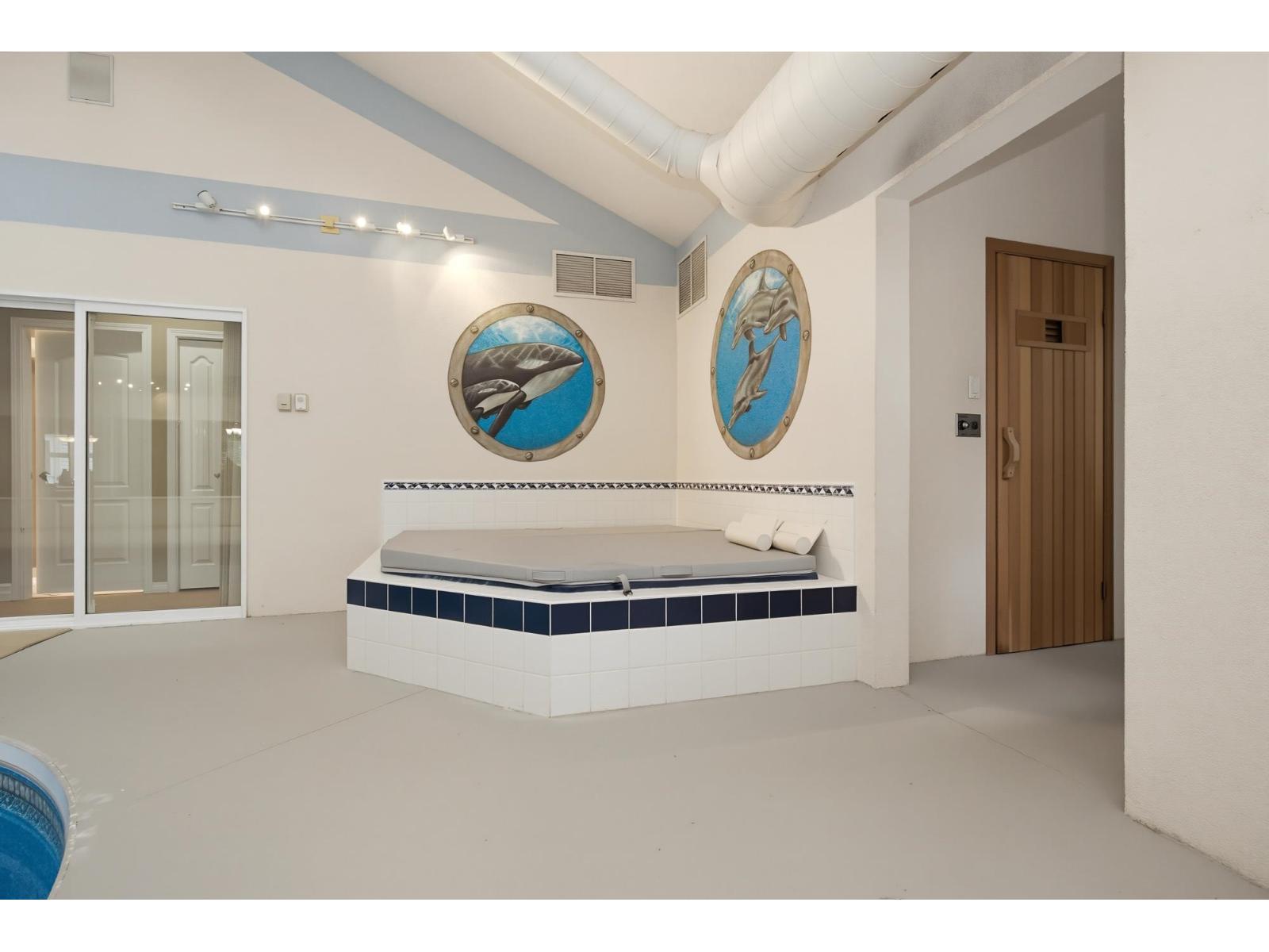 5226 222 Street Property Photo 24