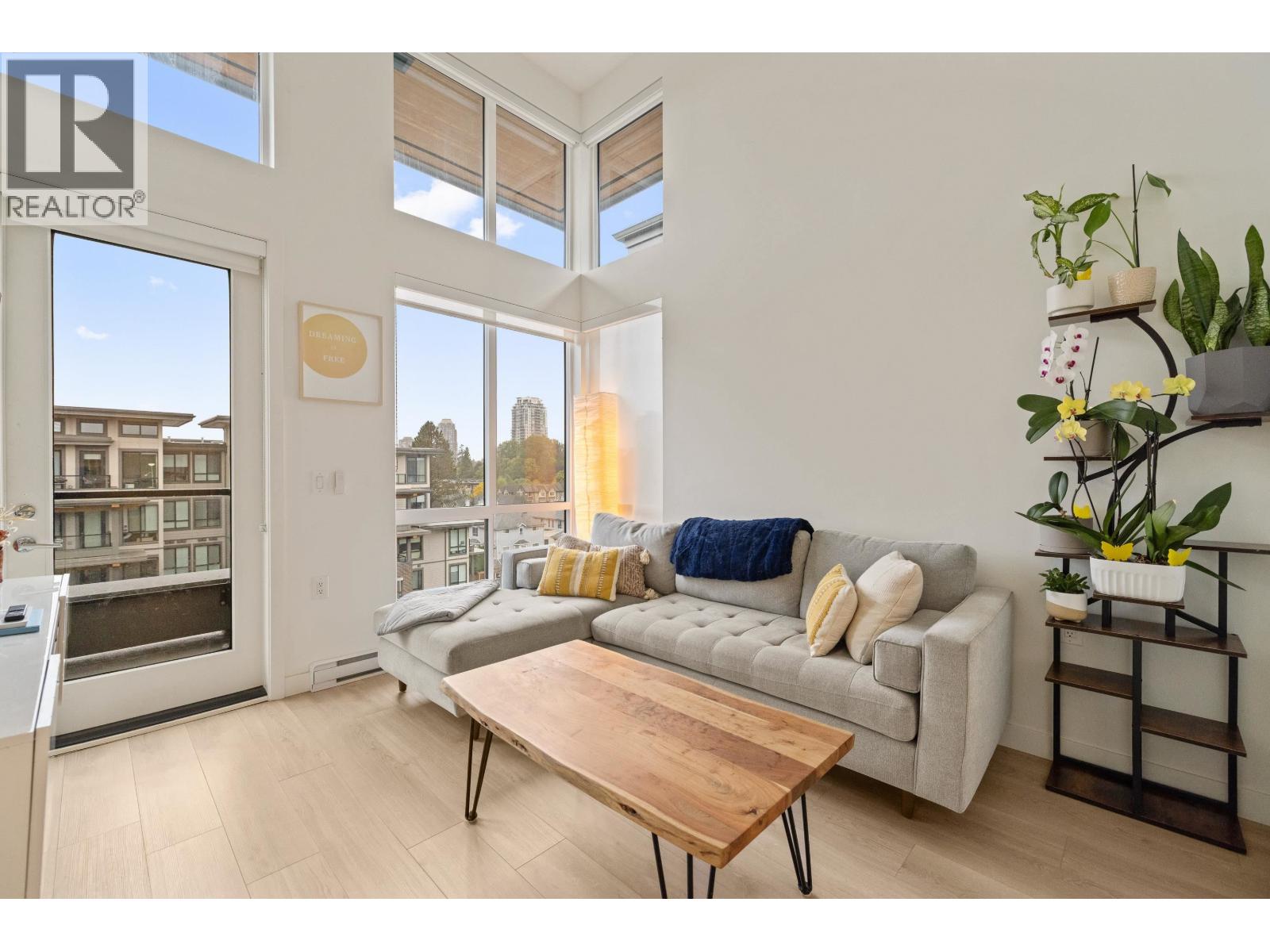 617 7588 16th Street Property Photo 11