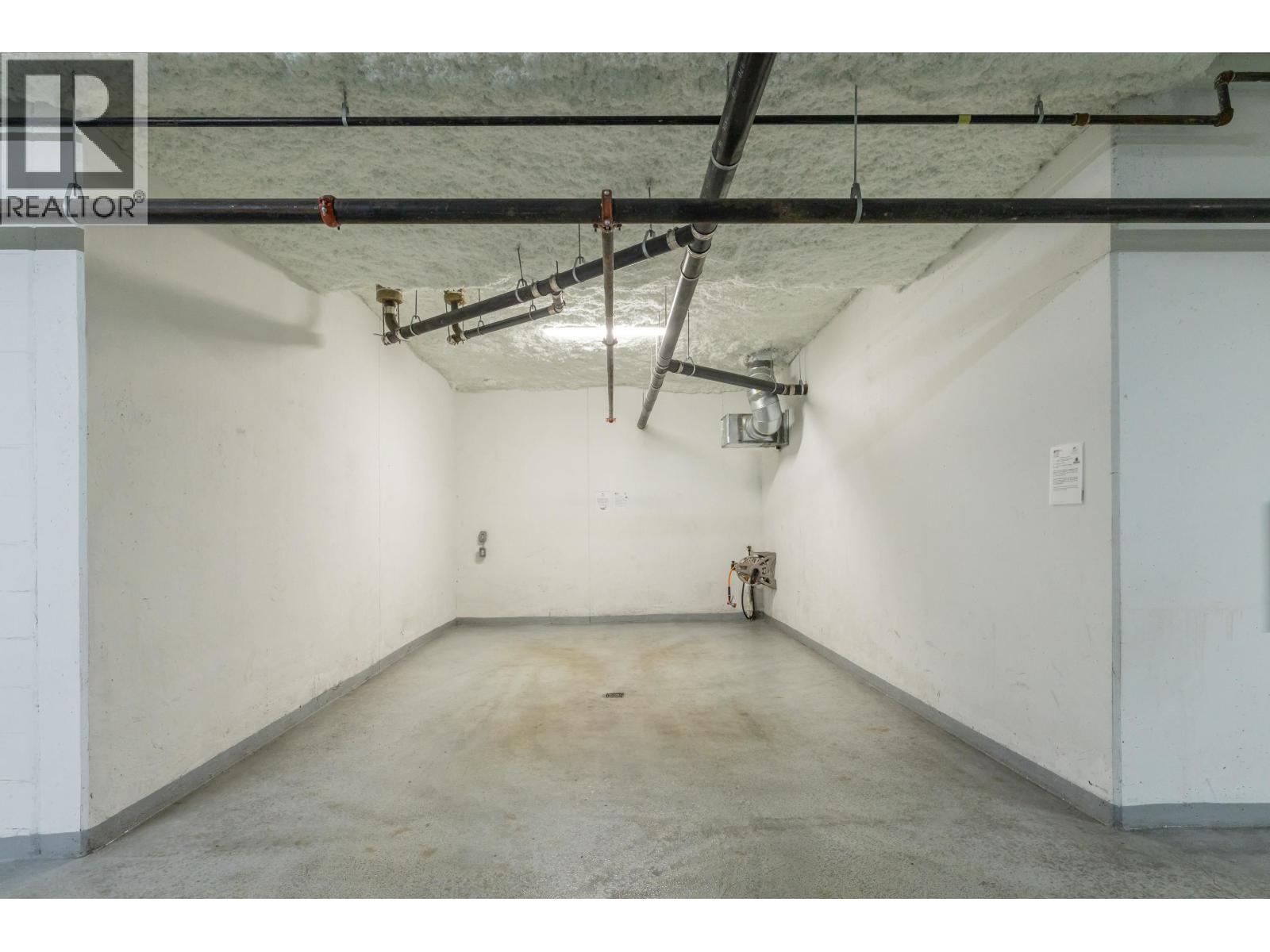 617 7588 16th Street Property Photo 38