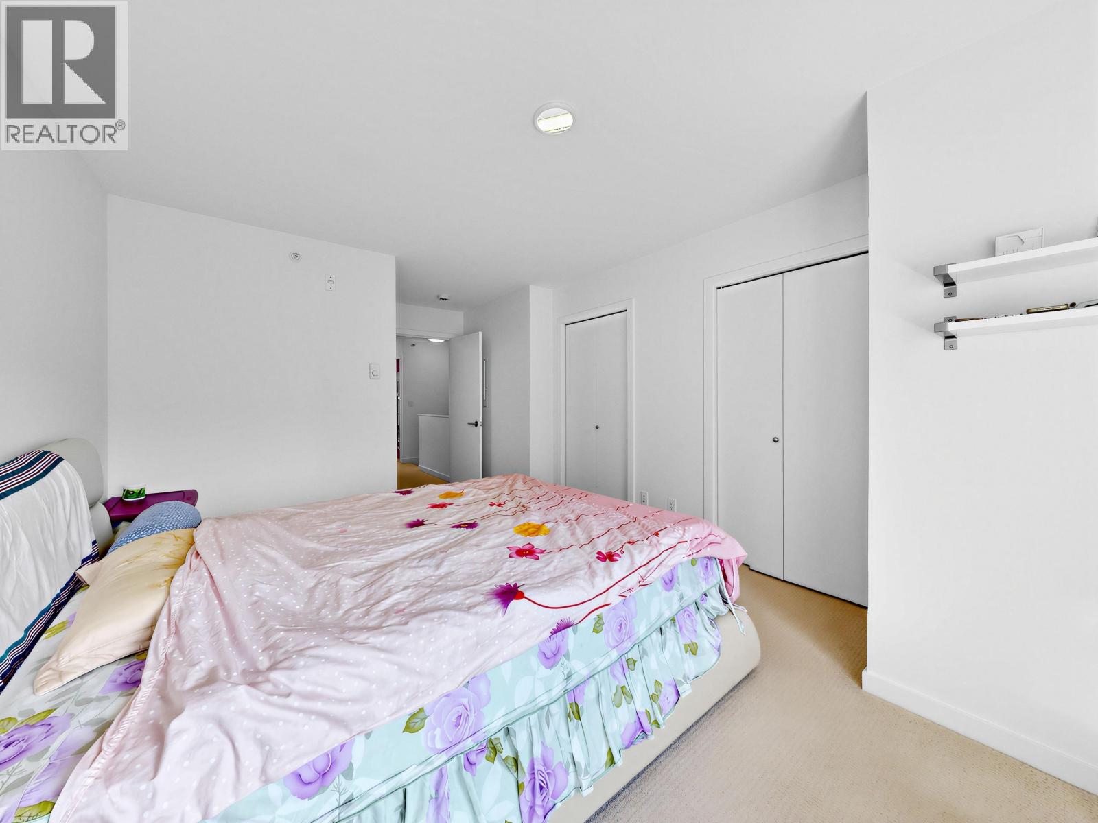 21 433 Seymour River Place Property Photo 22