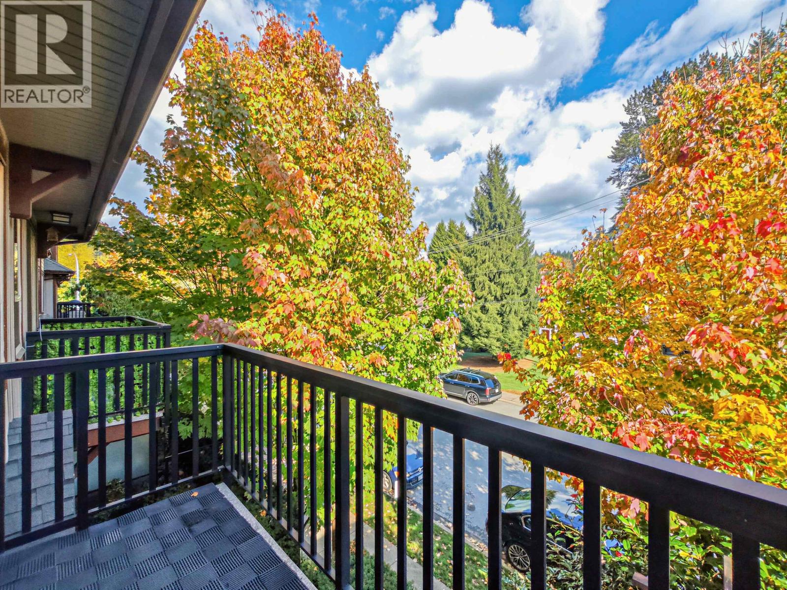 21 433 Seymour River Place Property Photo 29