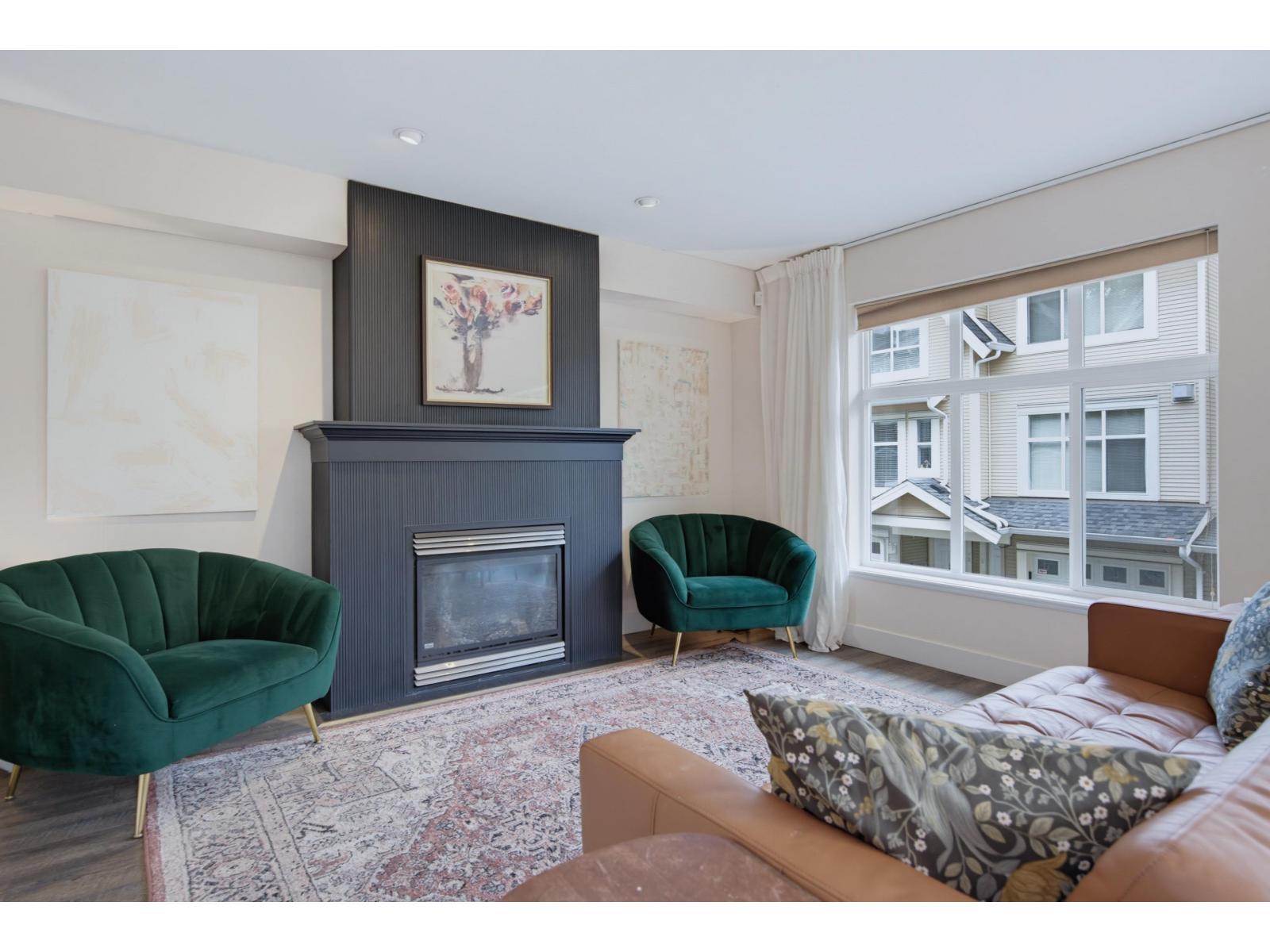 72 6450 199 Street Property Photo 1