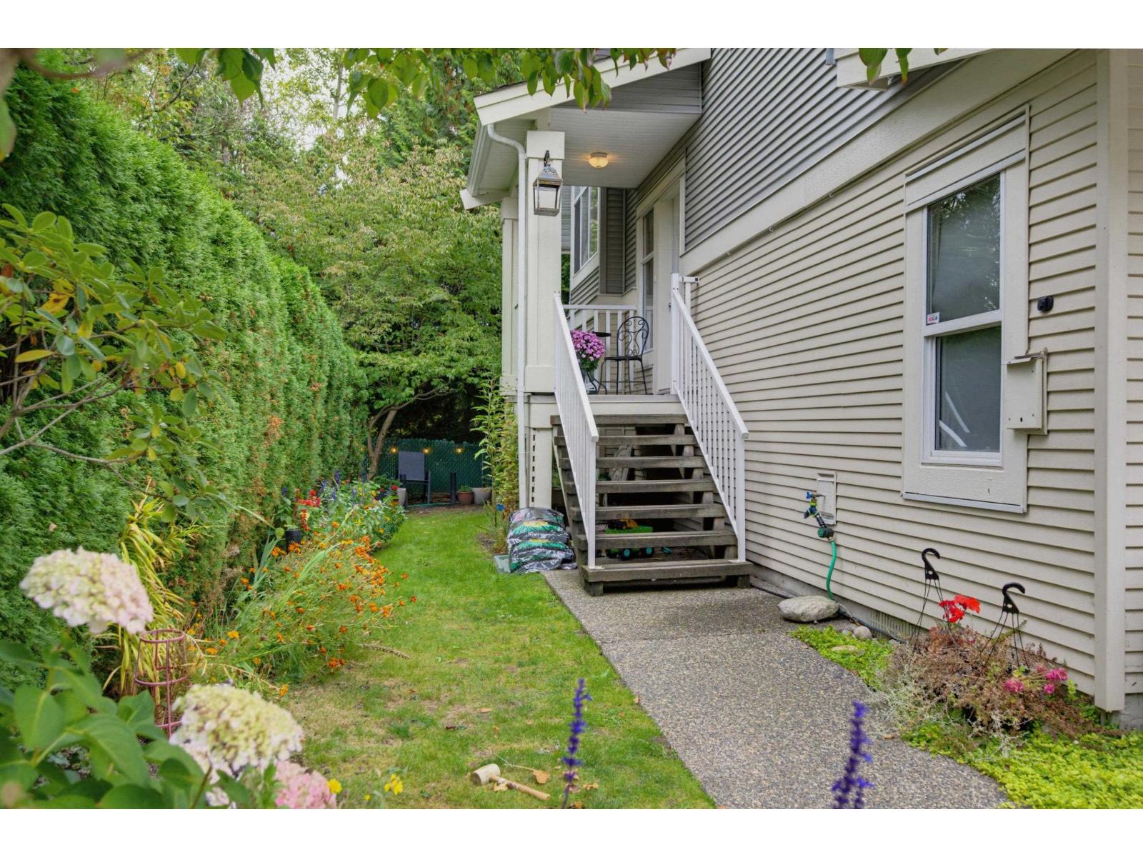 72 6450 199 Street Property Photo 5
