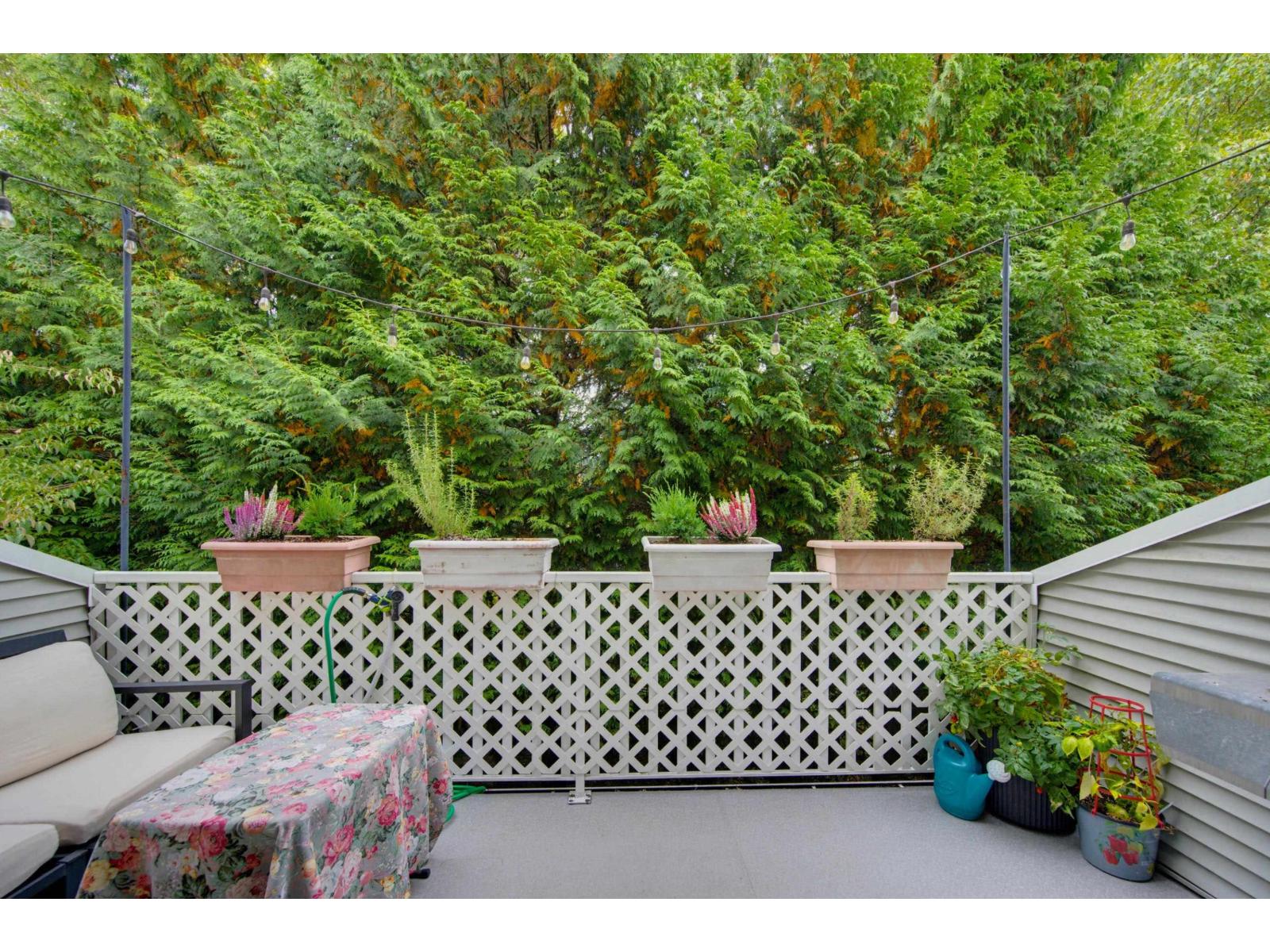 72 6450 199 Street Property Photo 16