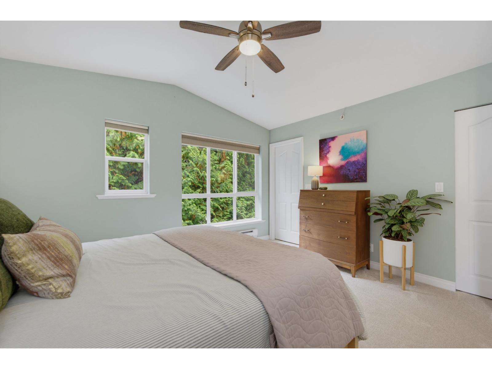 72 6450 199 Street Property Photo 23