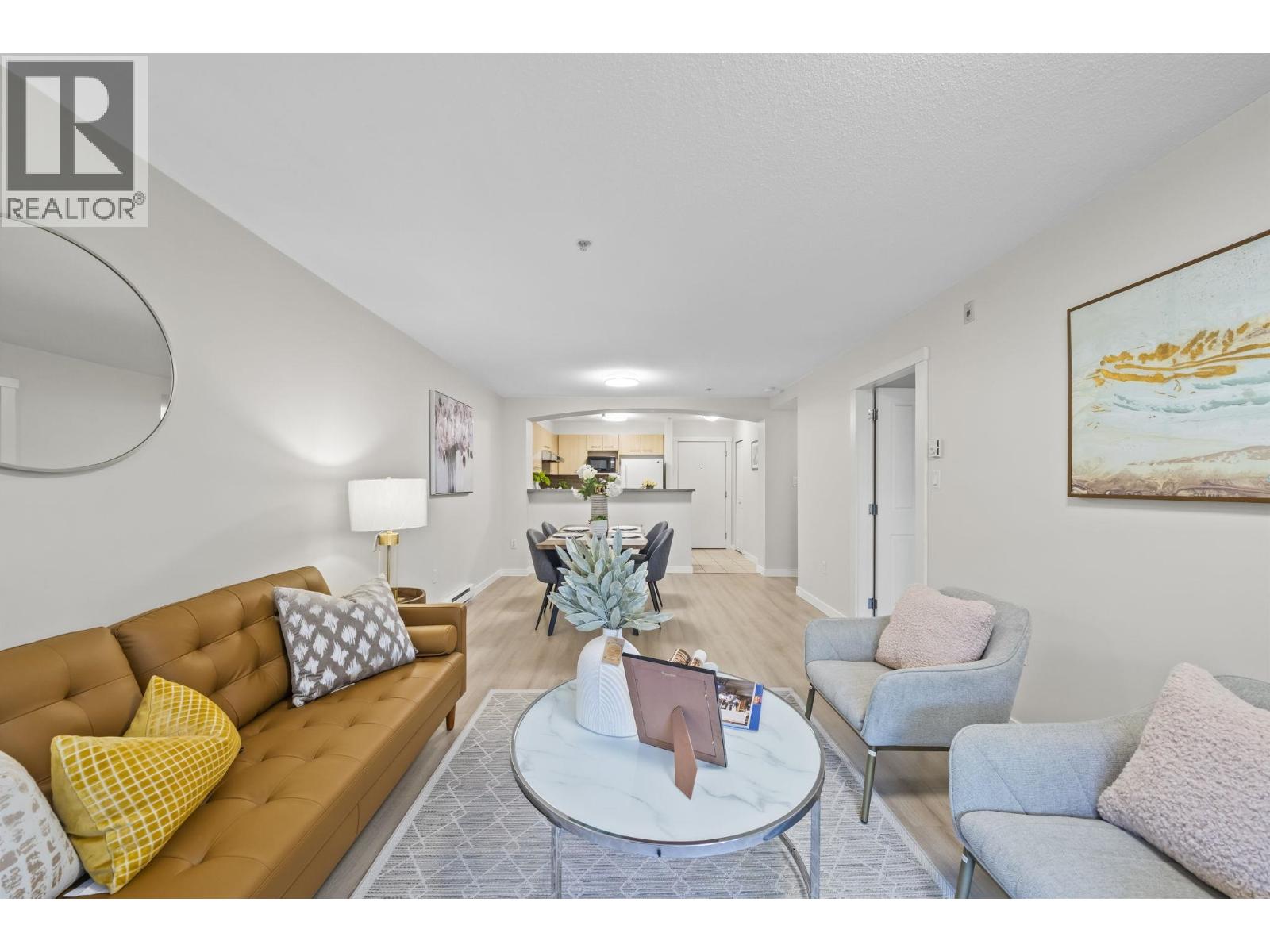 6106 5117 Garden City Road Property Photo 7