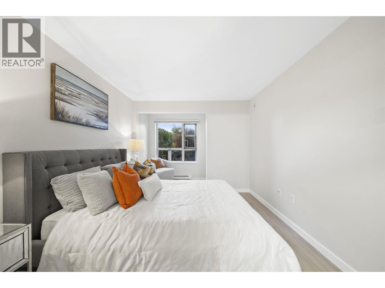 6106 5117 Garden City Road Property Photo 18