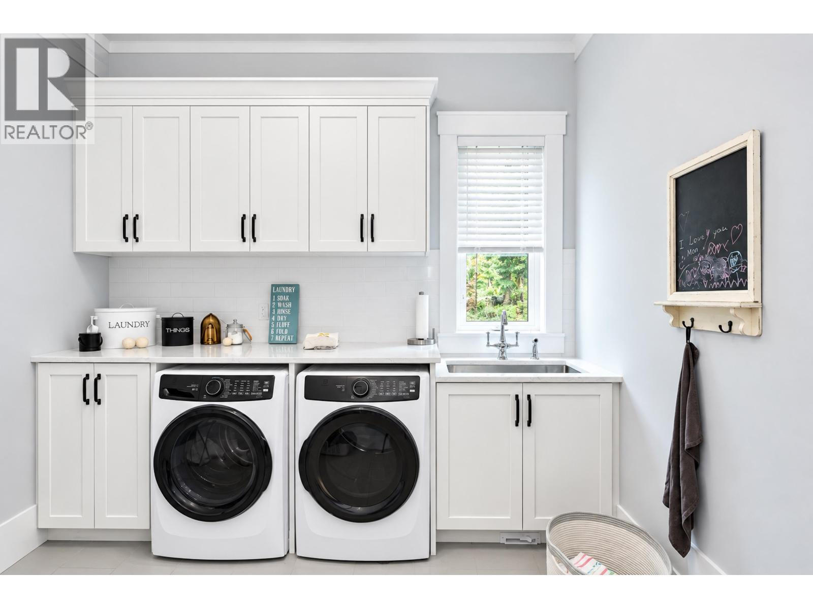 11380 248 Street Property Photo 13
