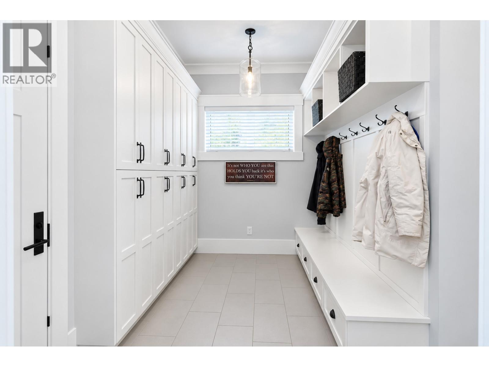 11380 248 Street Property Photo 14