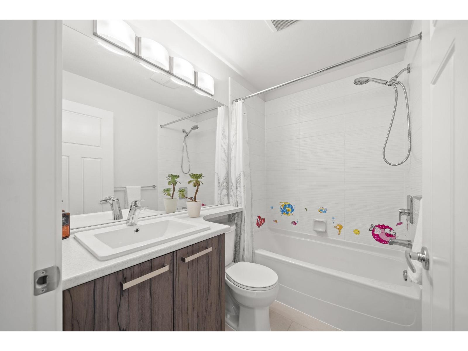 57 8355 164 Street Property Photo 15